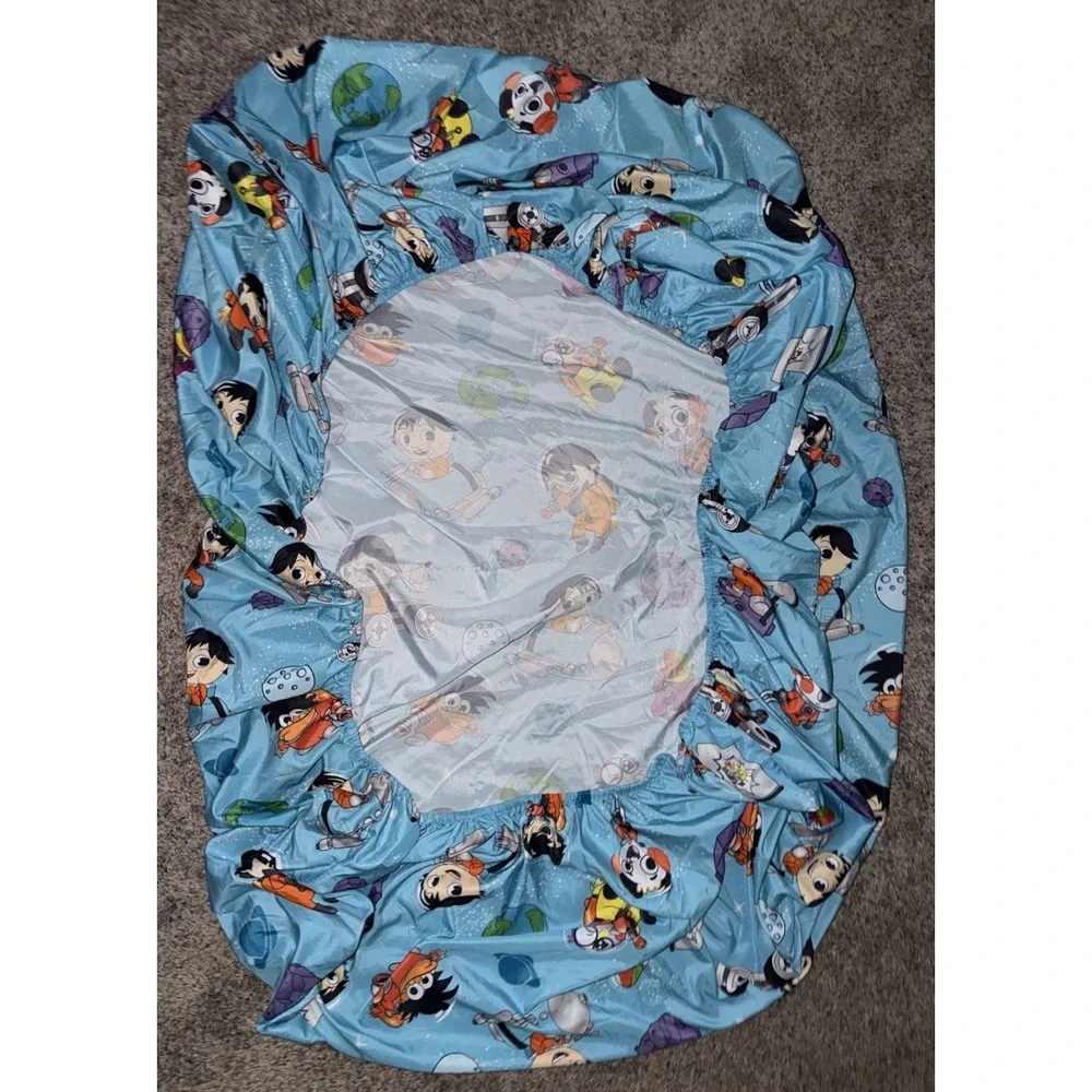 Ryans World Galaxy Explorers Red Titan‎ 3 Piece Twin Sheet Set